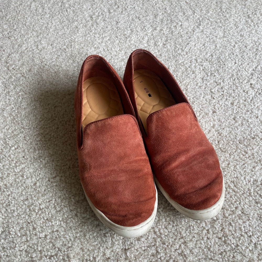 Birdie The Swift Slip On Shoe in Nutmeg, Size 7